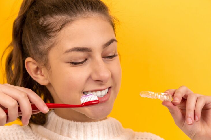 How to Clean Retainers